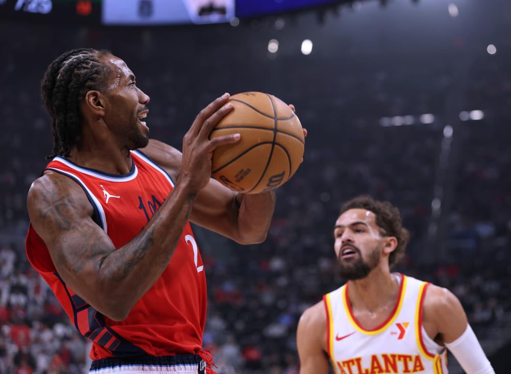 前锋线之间 前锋线之间